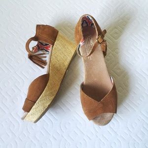 Toms Suede Platform Wedge Sandal